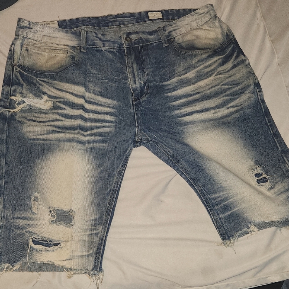 Smoke Rise Size 40 Distressed Denim Men Shorts